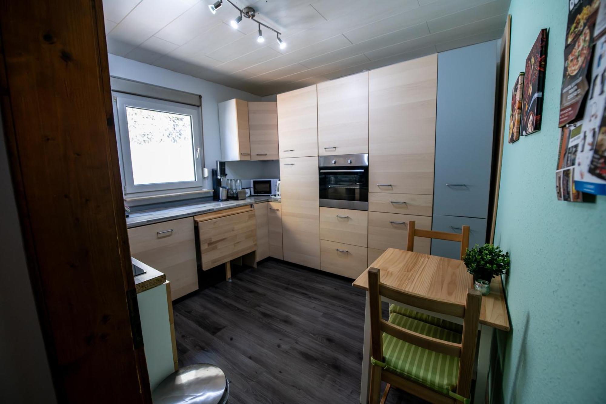 Schoene Ferienwohnung In Ruhiger Lage Altena Luaran gambar