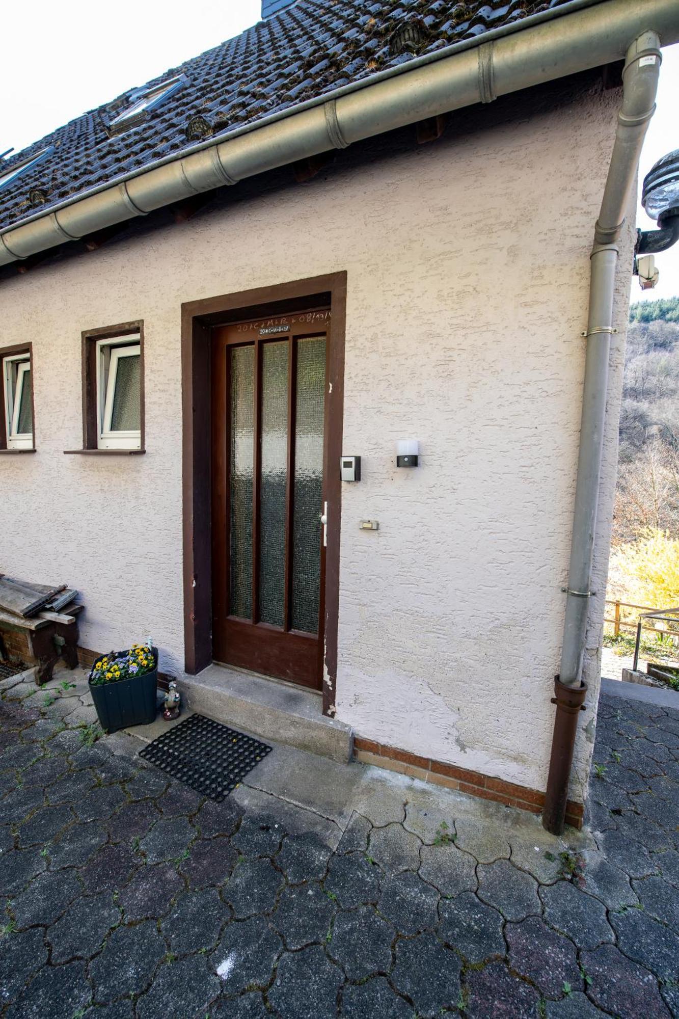 Schoene Ferienwohnung In Ruhiger Lage Altena Luaran gambar