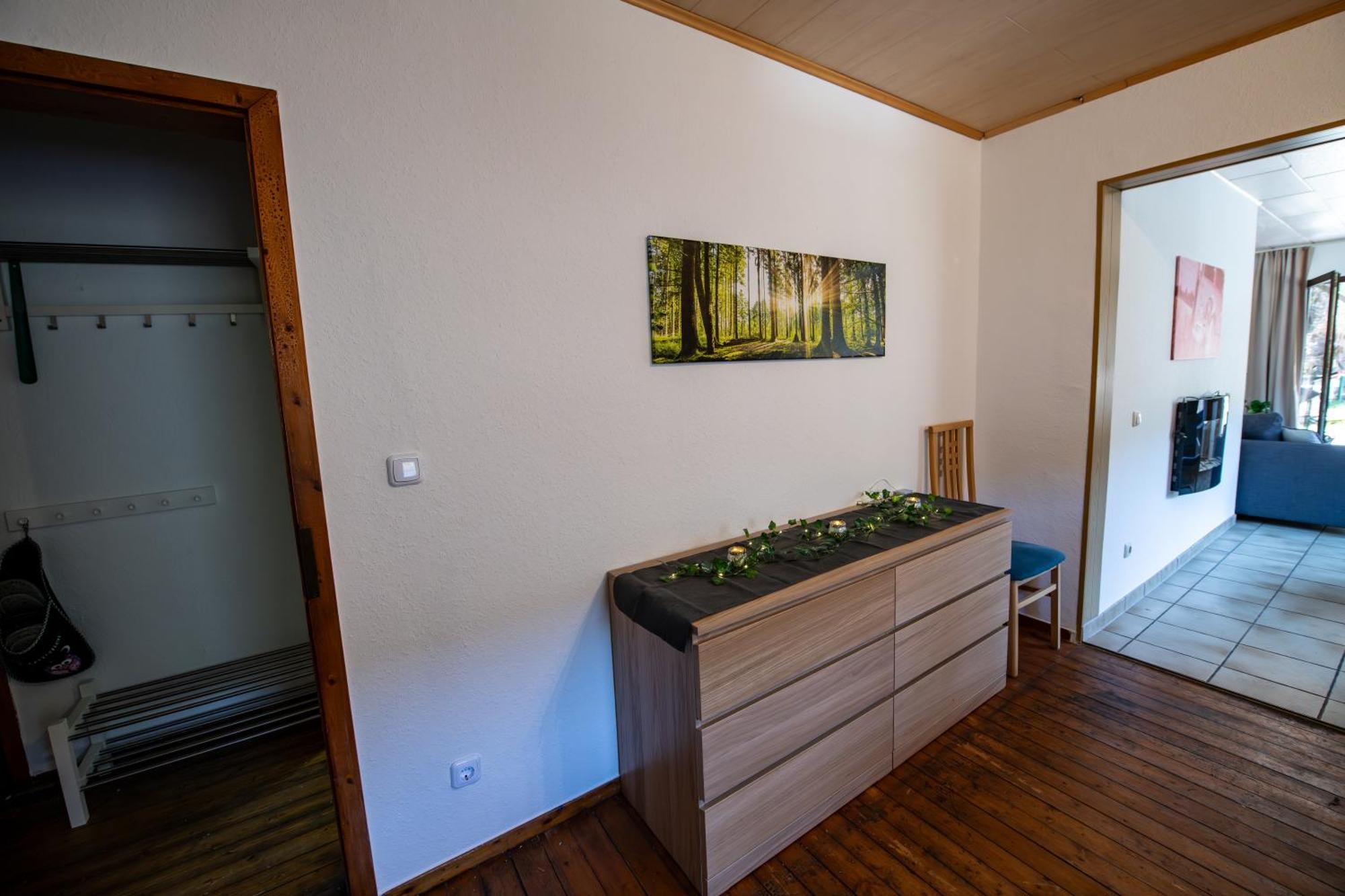 Schoene Ferienwohnung In Ruhiger Lage Altena Luaran gambar